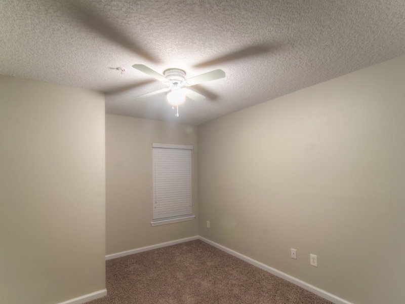 1,340/Mo, 7044 Deer Lodge Cir Unit 107 Jacksonville, FL 32256 Standard Bedroom View