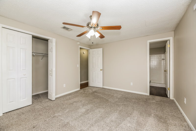 1,680/Mo, 2819 Kiowa Ave Orange Park, FL 32065 Main Bedroom View 2