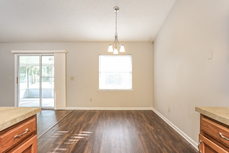 2,690/Mo, 5616 Fallbrook Ct Fleming Island, FL 32003 Dining Room View