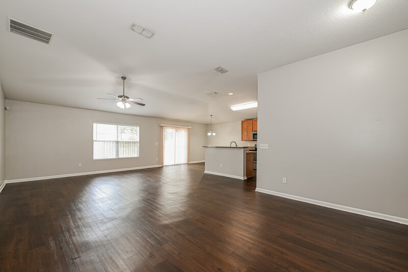 2,495/Mo, 6381 Rising Sun Dr Jacksonville, FL 32218 Living Room View