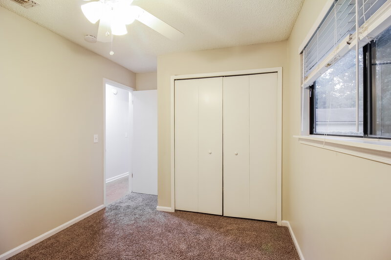 1,650/Mo, 8442 Finwood Ave Jacksonville, FL 32221 Bedroom View 4