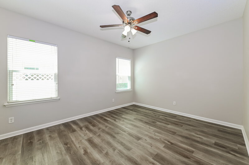 2,400/Mo, 497 Deercroft Ln Orange Park, FL 32065 Main Bedroom View