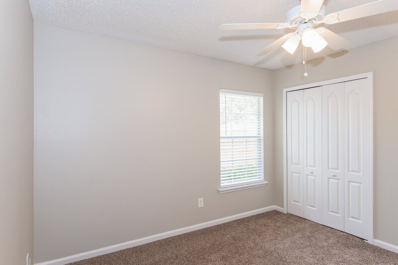1,980/Mo, 14130 Crestwick Dr E Jacksonville, FL 32218 Bedroom View