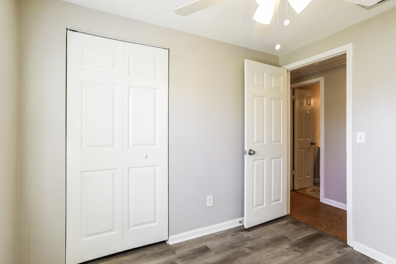 1,630/Mo, 7527 Springer Pl Jacksonville, FL 32244 Bedroom View