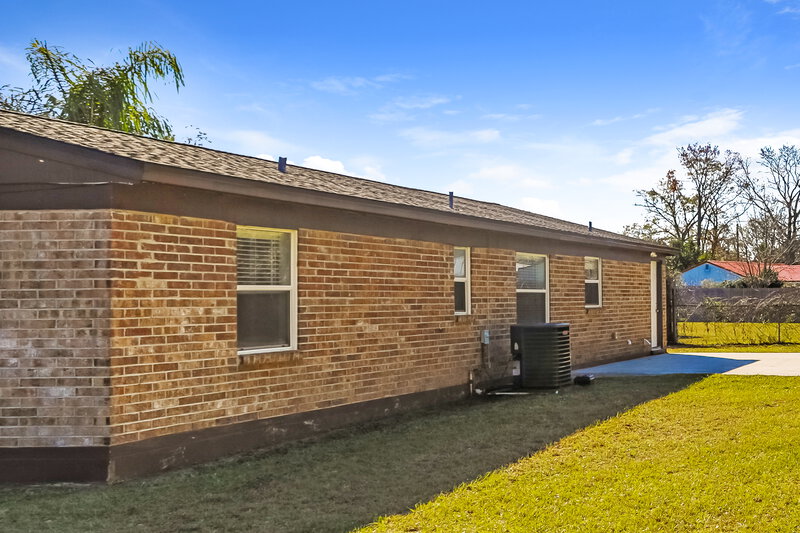 1,630/Mo, 7527 Springer Pl Jacksonville, FL 32244 Rear View 2