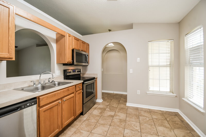 1,730/Mo, 1684 Dartmouth Dr Middleburg, FL 32068 Kitchen View 2