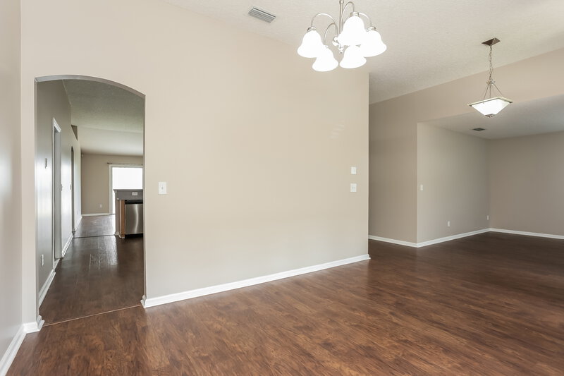 2,025/Mo, 14011 Crestwick Dr W Jacksonville, FL 32218 Dining Room View 2