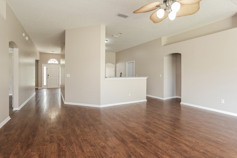 2,025/Mo, 14011 Crestwick Dr W Jacksonville, FL 32218 Family Room View