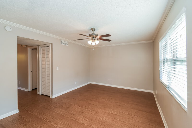 1,265/Mo, 4811 Cherwell Ln Jacksonville, FL 32217 Living Room View 2