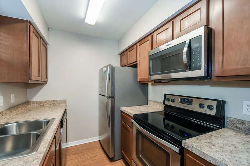 1,265/Mo, 4811 Cherwell Ln Jacksonville, FL 32217 Kitchen View