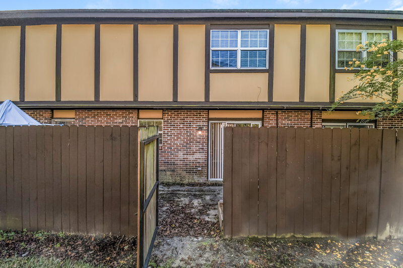 1,265/Mo, 4811 Cherwell Ln Jacksonville, FL 32217 Rear View 2