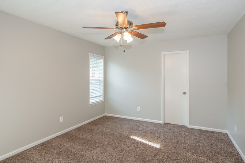 1,995/Mo, 12311 Silent Brook Trl N Jacksonville, FL 32225 Master Bathroom View