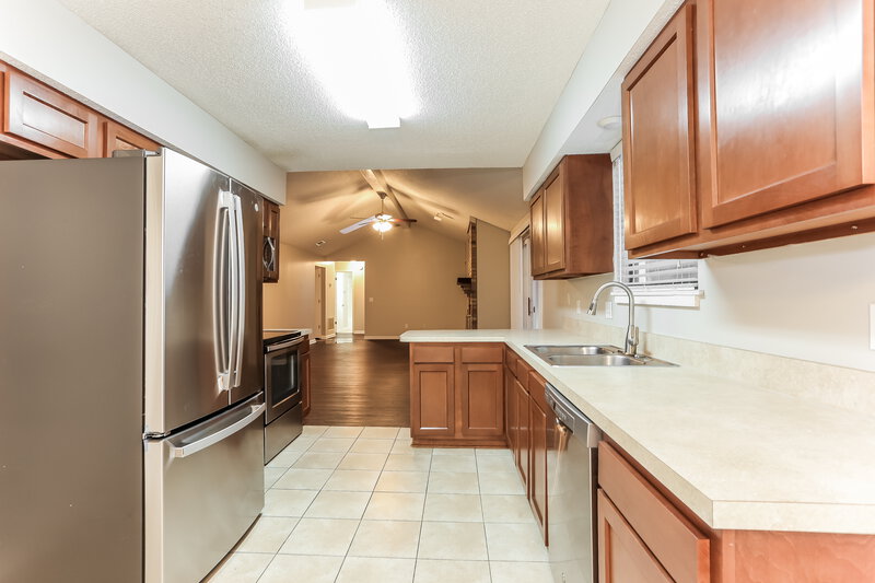 1,935/Mo, 12318 Windstream Ln Jacksonville, FL 32258 Kitchen View
