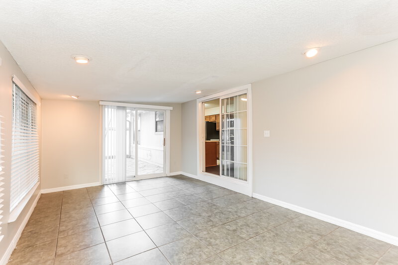 1,935/Mo, 12318 Windstream Ln Jacksonville, FL 32258 Sun Room View