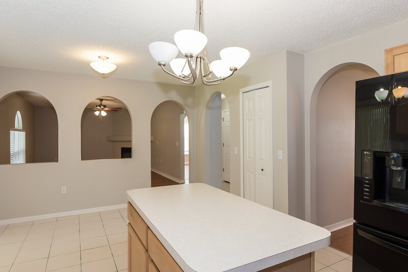 3,220/Mo, 3487 Hickory Landing Ct Jacksonville, FL 32226 Kitchenlarge View 2