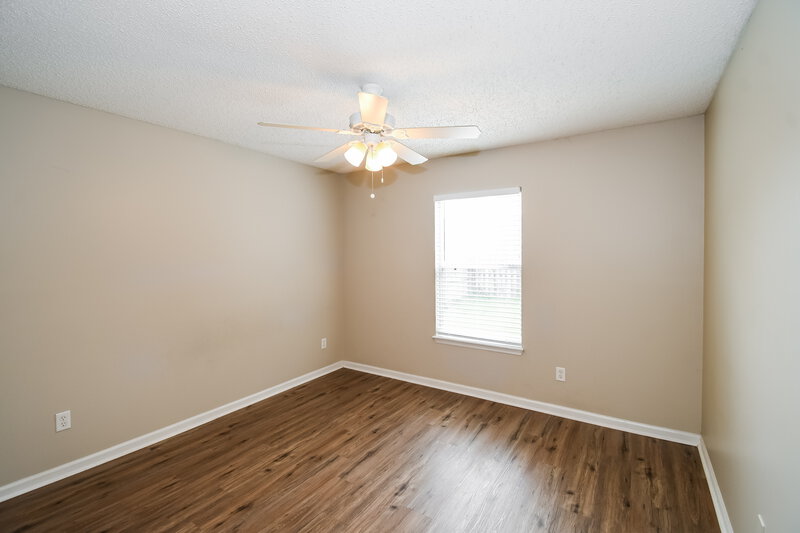 1,825/Mo, 2041 Hunters Trace Cir Middleburg, FL 32068 Bedroom View 2