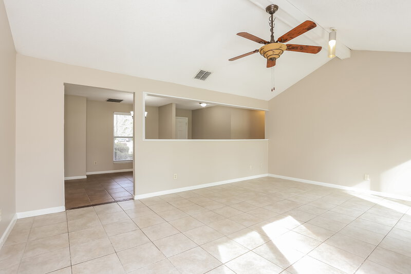 1,890/Mo, 3670 Indian Princess Rd Jacksonville, FL 32257 Living Room View