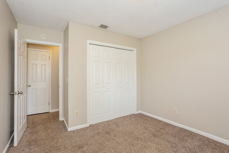 1,890/Mo, 3670 Indian Princess Rd Jacksonville, FL 32257 Bedroom View