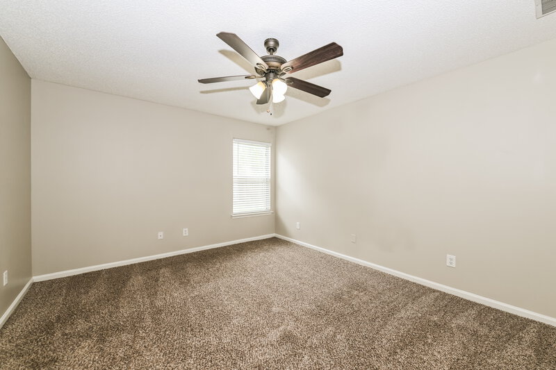 1,560/Mo, 1937 Longneedle Ln Middleburg, FL 32068 Main Bedroom View