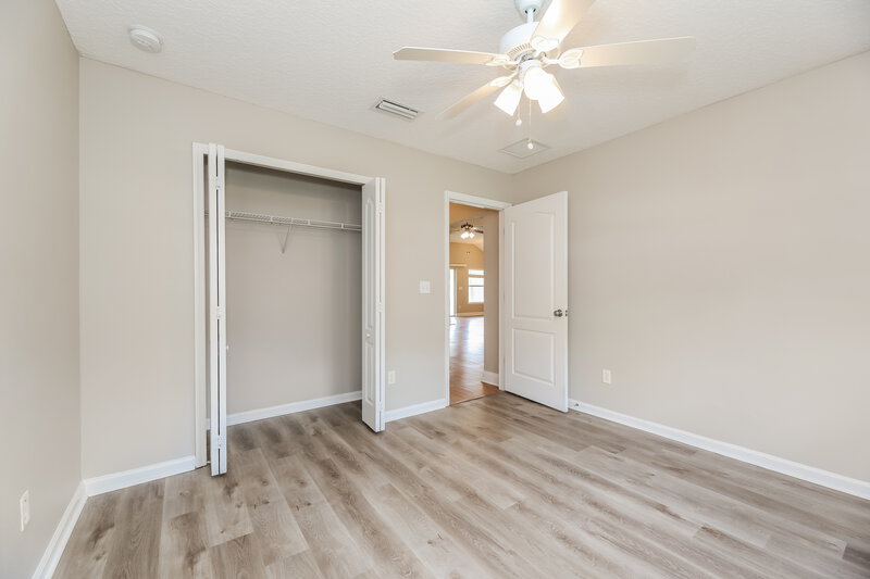 1,840/Mo, 12099 Hayden Lakes Cir Jacksonville, FL 32218 Bedroom View 2