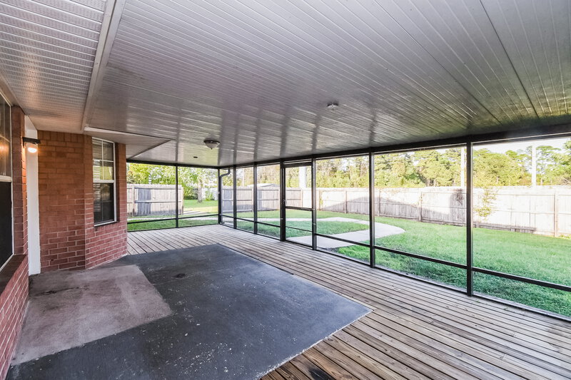 2,005/Mo, 481 Portobello Dr Jacksonville, FL 32221 Sun Room View