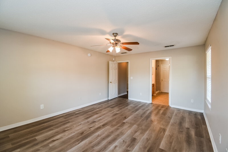 2,005/Mo, 481 Portobello Dr Jacksonville, FL 32221 Main Bedroom View 2
