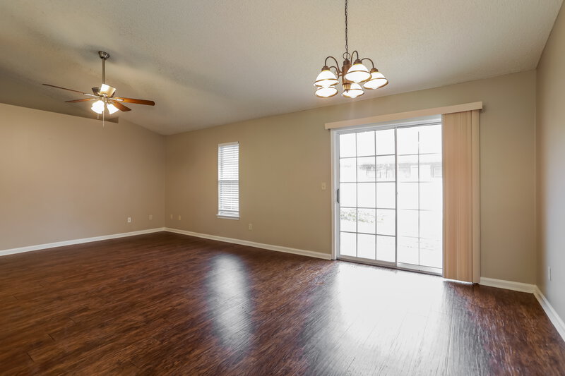 2,520/Mo, 2955 Waters View Cir Orange Park, FL 32073 Dining Room View
