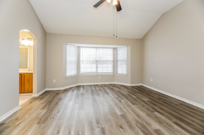 1,990/Mo, 524 Loveland Pl Saint Johns, FL 32259 Main Bedroom View 2