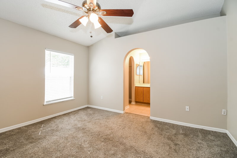 1,635/Mo, 3366 Talisman Dr Middleburg, FL 32068 Main Bedroom View 2