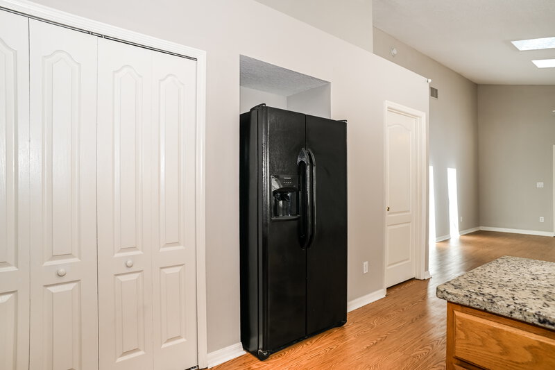 0/Mo, 172 Afton Ln Saint Johns, FL 32259 Kitchen View 2