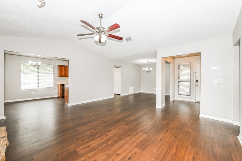 1,865/Mo, 3834 Olympic Ln Jacksonville, FL 32223 Living Room View