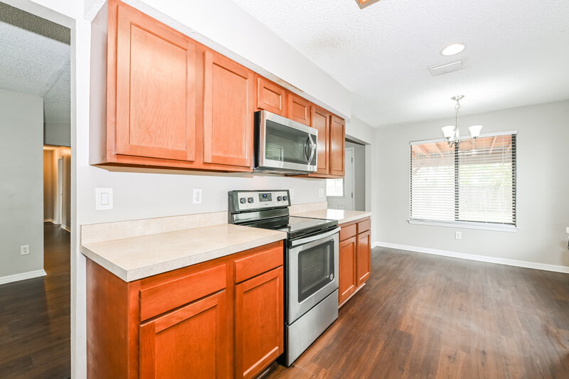 1,865/Mo, 3834 Olympic Ln Jacksonville, FL 32223 Kitchen View