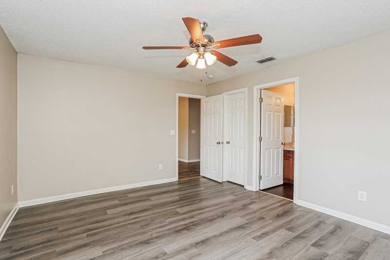 2,050/Mo, 3273 Net Ct Jacksonville, FL 32277 Main Bedroom View 2