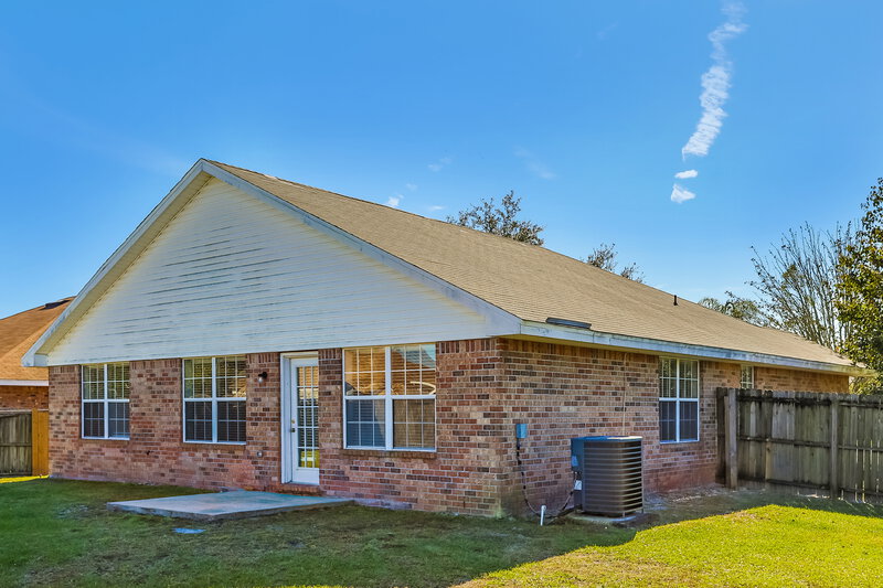 1,925/Mo, 3000 Plum Orchard Dr Orange Park, FL 32073 Rear View 3