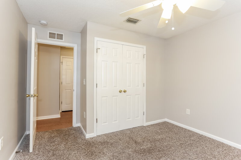 1,570/Mo, 8320 Oden Ave Jacksonville, FL 32216 Bedroom View 3