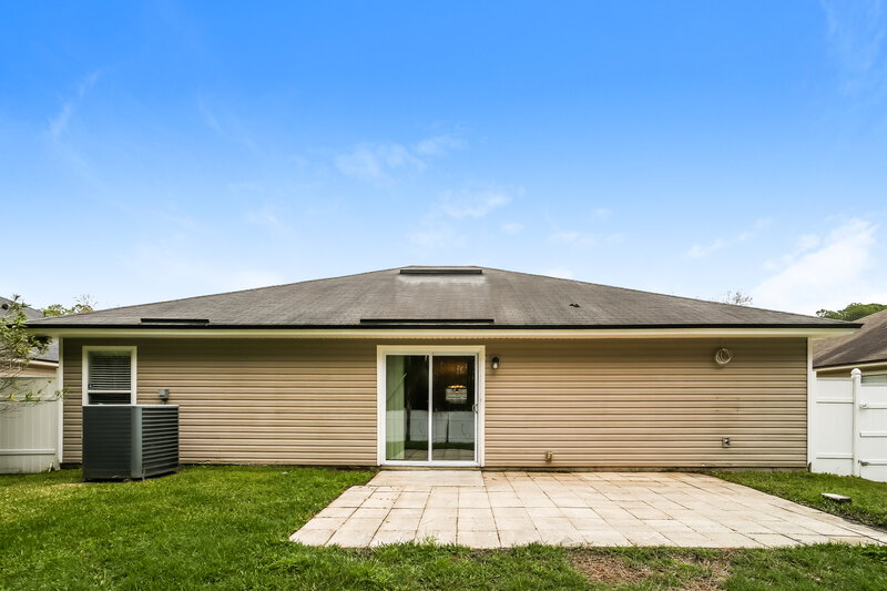 2,035/Mo, 440 Sanwick Dr Jacksonville, FL 32218 Rear View