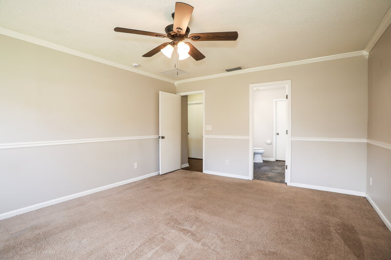 1,950/Mo, 2285 Brian Lakes Dr E Jacksonville, FL 32221 Main Bedroom View