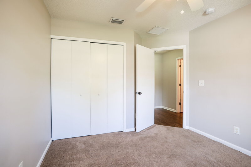 1,950/Mo, 2285 Brian Lakes Dr E Jacksonville, FL 32221 Bedroom View 3