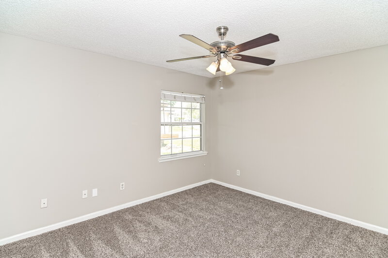2,430/Mo, 946 Long Lake Dr Jacksonville, FL 32225 Main Bedroom View 2
