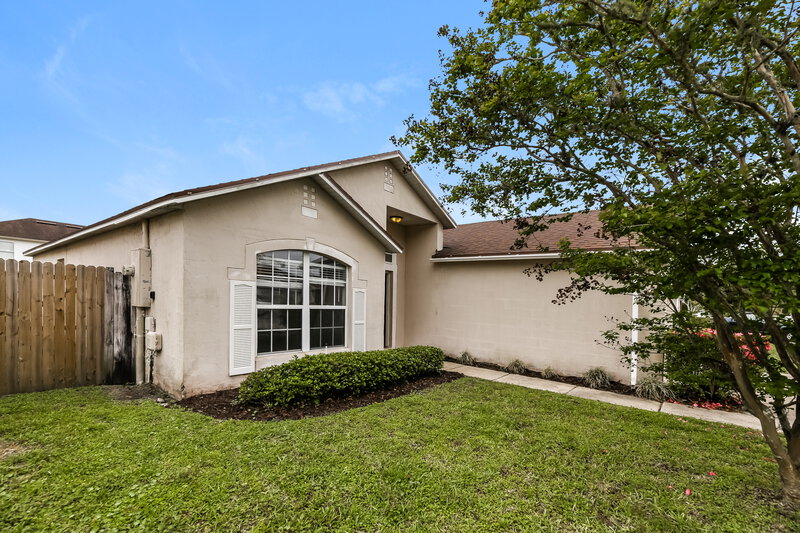 2,165/Mo, 11128 Lord Taylor Dr Jacksonville, FL 32246 Front View