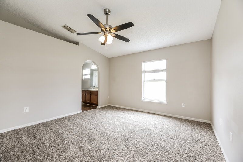 2,165/Mo, 11128 Lord Taylor Dr Jacksonville, FL 32246 Main Bedroom View