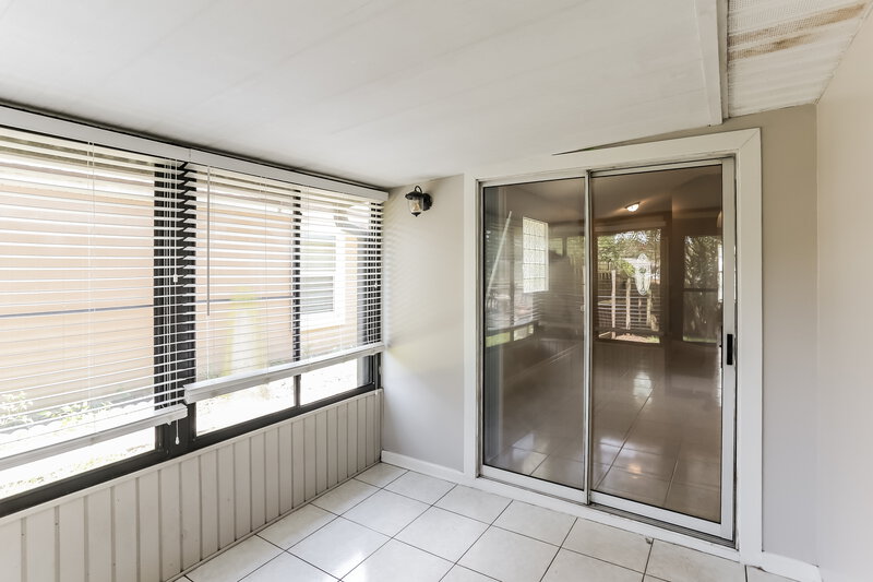 1,850/Mo, 11167 Mikris Dr S Jacksonville, FL 32225 Sun Room View
