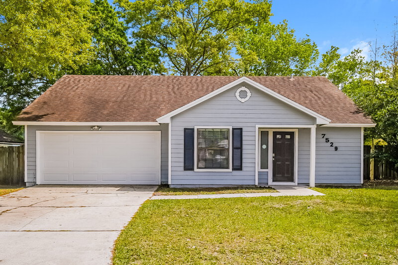 1,705/Mo, 7529 Teaticket Ct Jacksonville, FL 32244 External View