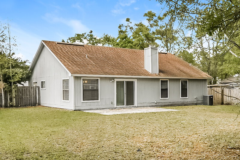 1,705/Mo, 7529 Teaticket Ct Jacksonville, FL 32244 Rear View 2