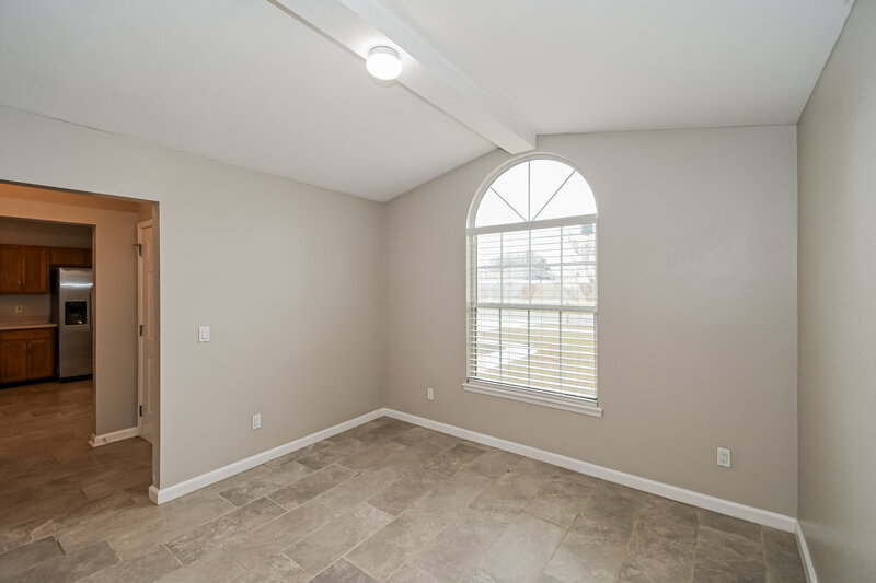 1,850/Mo, 3103 Olde Sutton Parke Dr Orange Park, FL 32073 Dining Room View