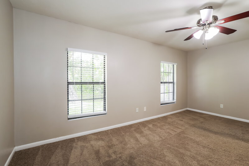 2,135/Mo, 3824 Tree Lake Dr Jacksonville, FL 32257 Main Bedroom View 3