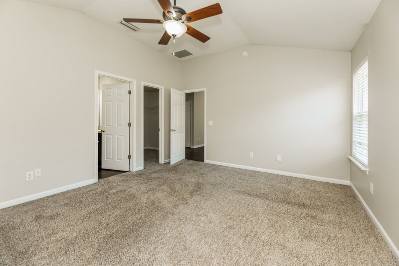 1,820/Mo, 12746 Brown Jersey Ct Jacksonville, FL 32226 Main Bedroom View 2