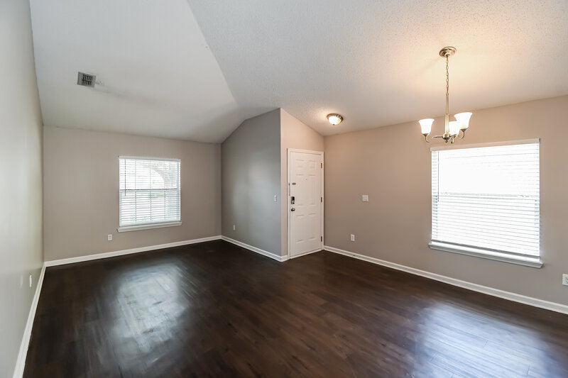 1,815/Mo, 2741 Acorn Park Dr N Jacksonville, FL 32218 Dining Room View