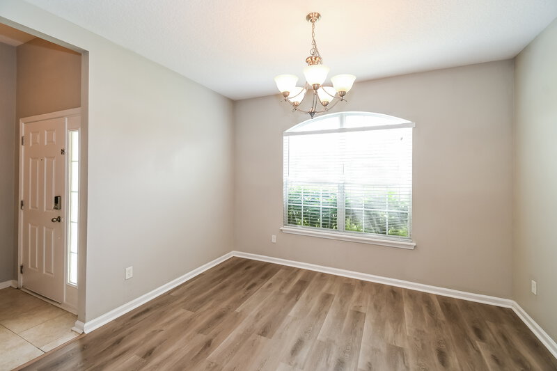 1,930/Mo, 9565 Bembridge Mill Dr Jacksonville, FL 32244 Dining Room View