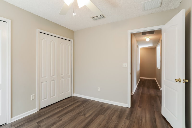1,780/Mo, 7050 Beekman Lake Dr Jacksonville, FL 32222 Bedroom View 2